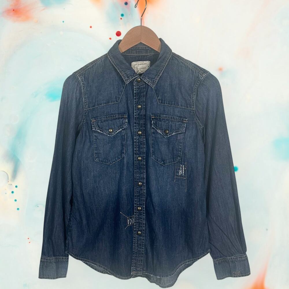CURRENT ELLIOTT Distressed Denim Western Shirt Snap Closure Chambray Relaxed S